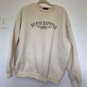 Cream colour crewneck size Xl